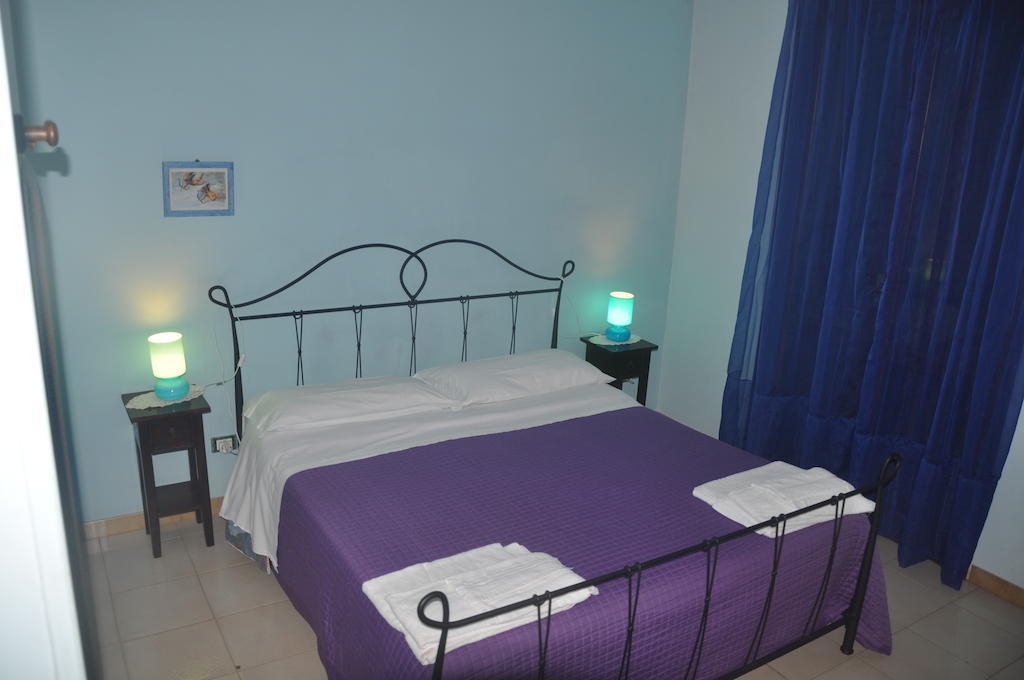 Etna Torre Del Grifo Bed and Breakfast Mascalucia Kamer foto